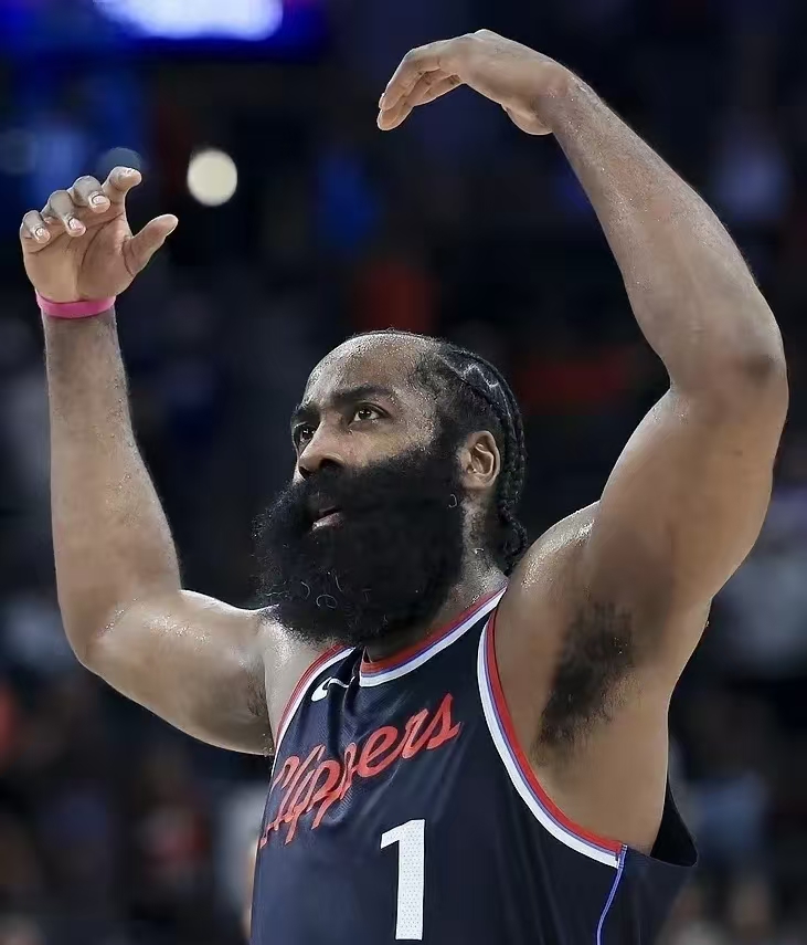 快船逆转凯尔特人重返胜利 快船逆转凯尔特人重返胜利