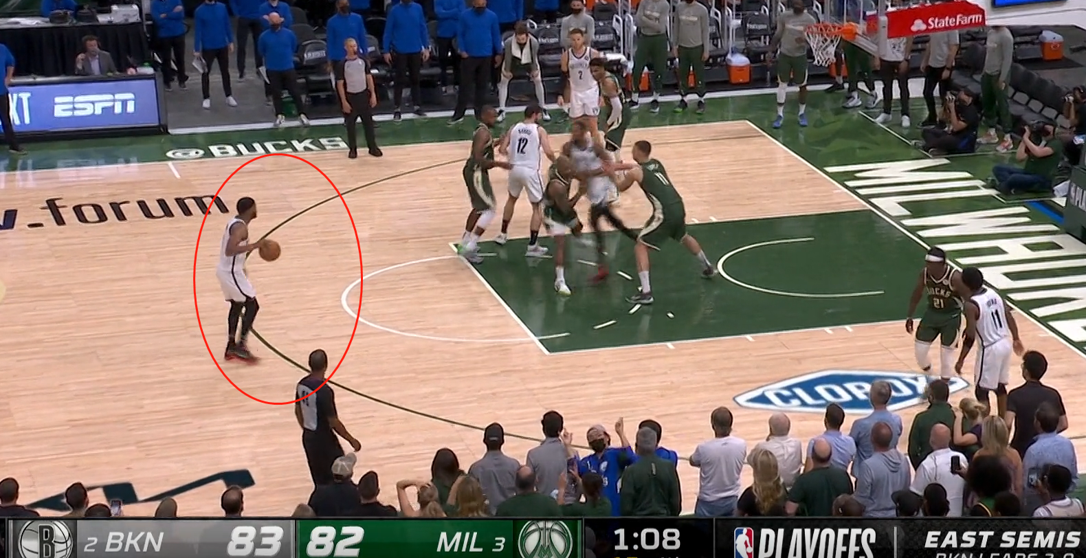 活塞惊险战胜篮网,格里芬砍下致胜球 活塞惊险战胜篮网,格里芬砍下致胜球