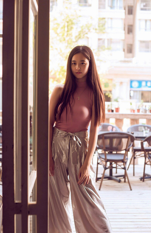 绿茵篮坛双突围,从欧冠半决赛到广厦战雄鹿的竞技启示