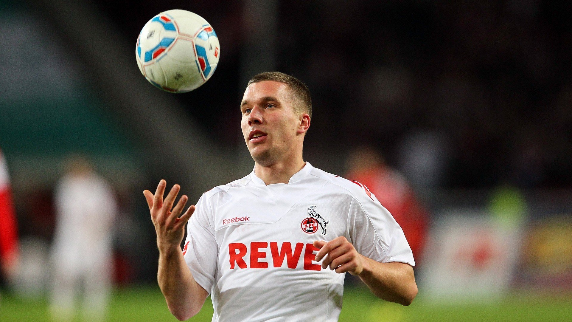 开云体育平台APP-基耶萨闪耀，摩纳哥稳胜莱比锡红牛